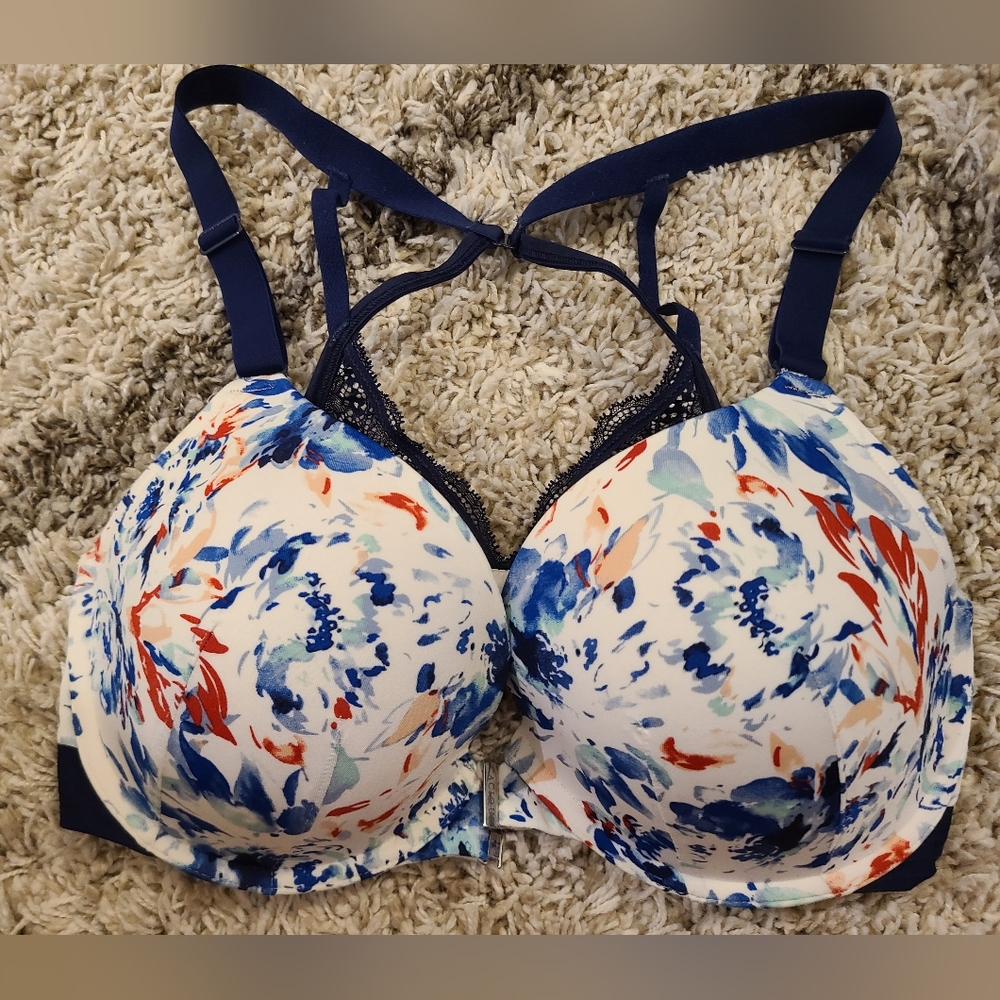 Cacique 36DDD front closure bra